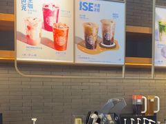 -星巴克臻选(济南万达店)