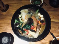 -万记麻辣烫国展总店