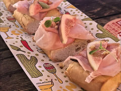 -Famous肥猫墨西哥音乐餐吧(五棵松华熙LIVE店)