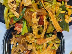 -醉人椒麻辣香锅(王府井喜悦店)