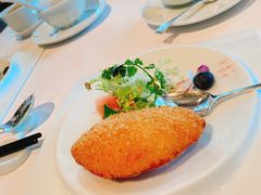 焗醸蟹盖-龙景轩(香港四季酒店)