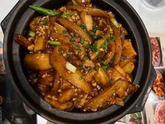 红烧茄子煲-煲煲掂风味煲仔饭餐厅(西区店)