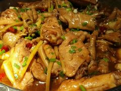 鸡翅煲-胖哥俩肉蟹煲(悦荟广场店)