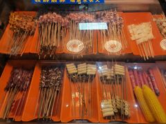 -万记麻辣烫国展总店