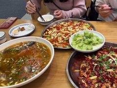 -邱金小炒·30 年盐帮江湖菜(自贡店)