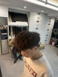 -V7 HAIR SALON烫发染发接发