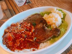 牛舌配黑椒牛肉粒饭-玛格萝妮(汇智国际商业中心店)