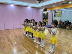 -港龙舞蹈·成人少儿舞蹈培训(深圳湾校区)