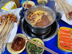 -马路边边·成都串串(翠柏路店)