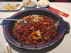 -何师傅美蛙鱼头(汉街店)