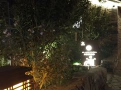 -百里峡七彩艺术小镇