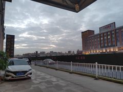 -南方毅源大酒店(广州番禺长隆南村万博地铁站店)