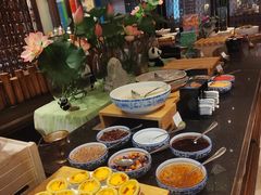 -西藏饭店·亚克·食光自助餐厅(文殊院店)