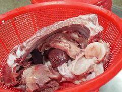 -标记美食新鲜猪杂(兴南大道店)