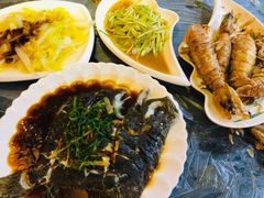 -覃记海鲜美食餐厅