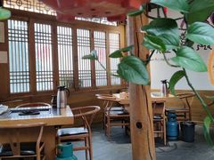 -有一锅·野生菌黑山羊腊排骨火锅(古城北门店)