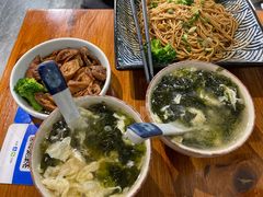 老卤肥肠面-囿面传统制面馆(中央路店)