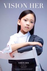 -VISION HER·薇森鹤专业孕婴亲子摄影工作室