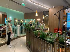 -佬麻雀·剁椒鱼头(京基KK One店)