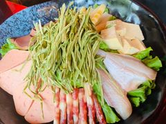 -谭鸭血老火锅(漳州路店)