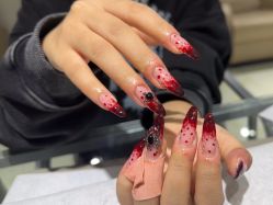 -艾珂·美甲美睫