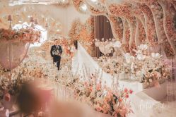 点击看大图 -THE QUEEN(北京店)