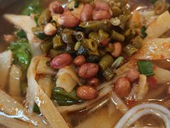 酸辣笋尖米粉-卓雅桂林米粉