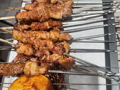 -街角等你.大连海鲜烧烤.经典铁板海鲜串(西安路店)