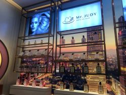 -Mr.JUDY洗个头发