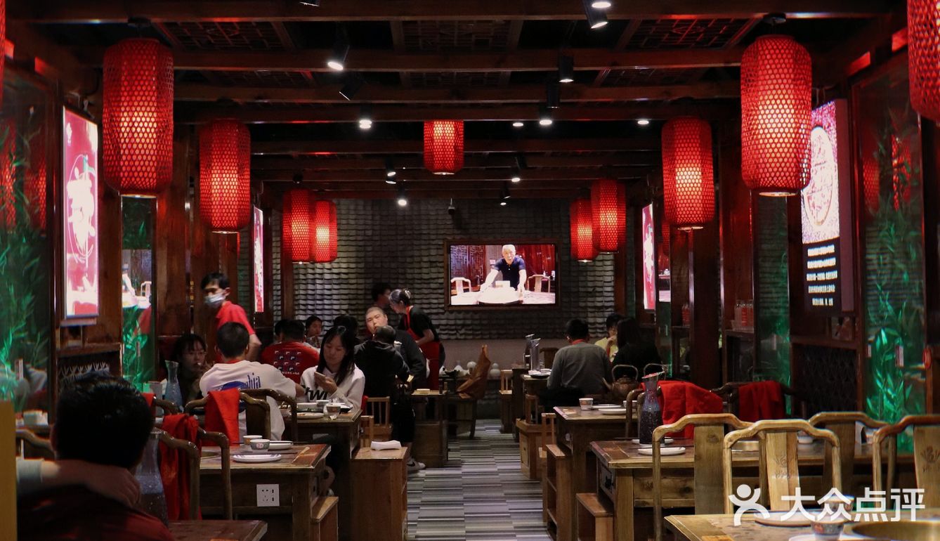 7.9折！真材实料看得到的北京高分火锅店，自助小料能吃撑