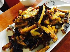 -山沟沟羊小馆&烤全羊羊肉汤(麦岛店)