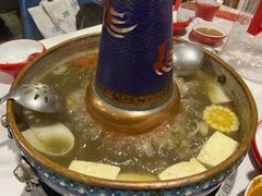 -毛辣果·贵州红酸汤牛肉火锅(西单店)