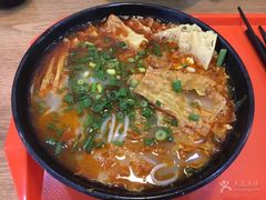 -螺小胖柳州螺蛳粉(钟楼总店)
