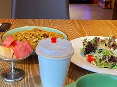 -耶里夏丽·丝路国际·新疆餐厅(浦东区东方路店)