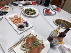 -谊荣海鲜大牌档(石湖店)