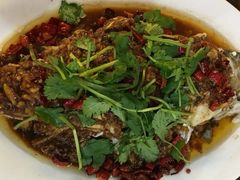招牌鲈鱼-丁里羊肉小镇(天鹅湖总店)