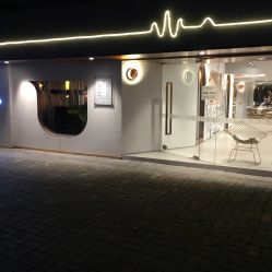 -苏豪路易士·嘉玛发廊