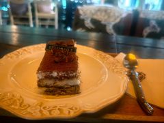 -BUND·FIVE外滩5号(天际店)