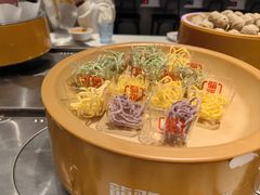 -龍歌自助小火锅(芝罘万达店)