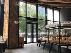 面包甜点陈列柜-原麦山丘(望京小街店)