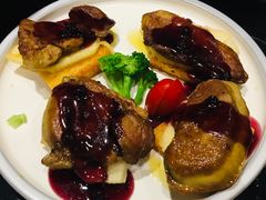 -小天鹅戴斯酒店鲸鲨百汇创作料理