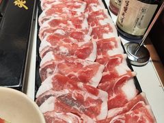 -老牌坊云南鱼豆花火锅(哈西万达店)