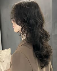 -安蒂护肤造型