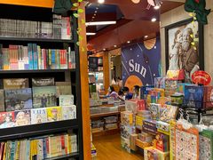 -西西弗书店&矢量咖啡(壹方购物中心店)