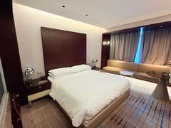 -上海龙之梦万丽酒店