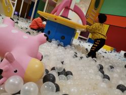 -泛尼尼儿童乐园(文化广场店)