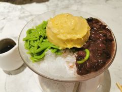 猫山王榴莲红豆煎蕊-关夫人餐厅(阳光广场店)