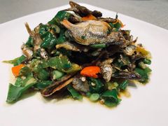 辣椒干毛鱼-山里亲戚(淞虹路店)