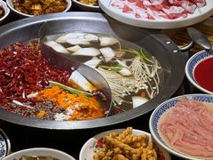 -沸炉重庆老火锅(军事博物馆店)