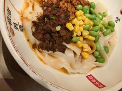 -顺溜·手工刀削面·黑金店(铜锣湾店)